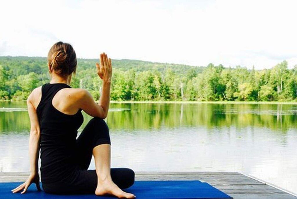 Yoga Track Yoga