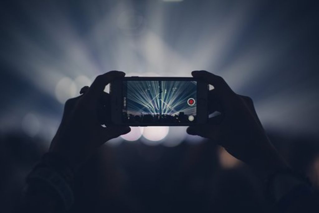 Spy on iPhone with just phone number