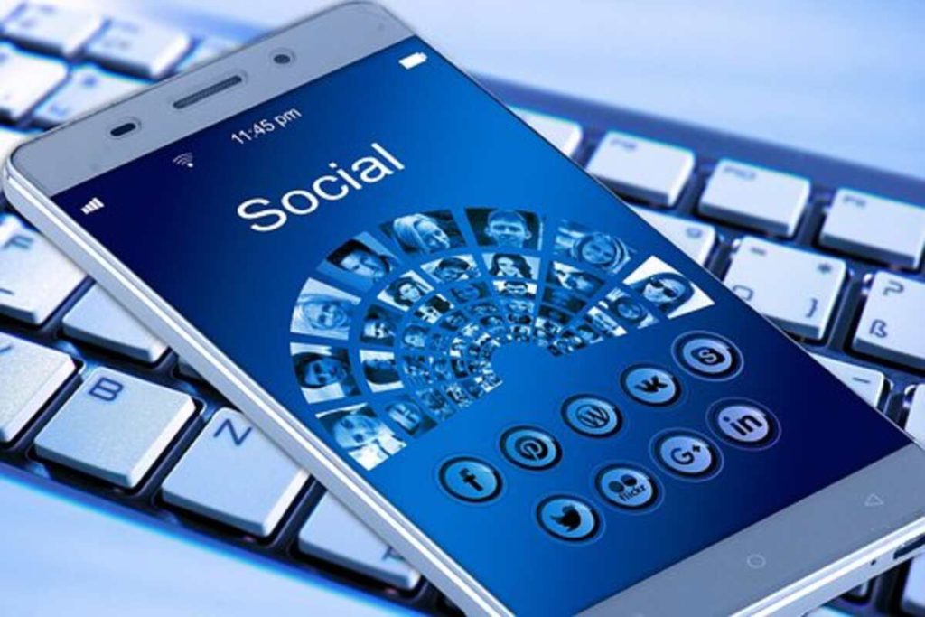 How to Leverage Social Media