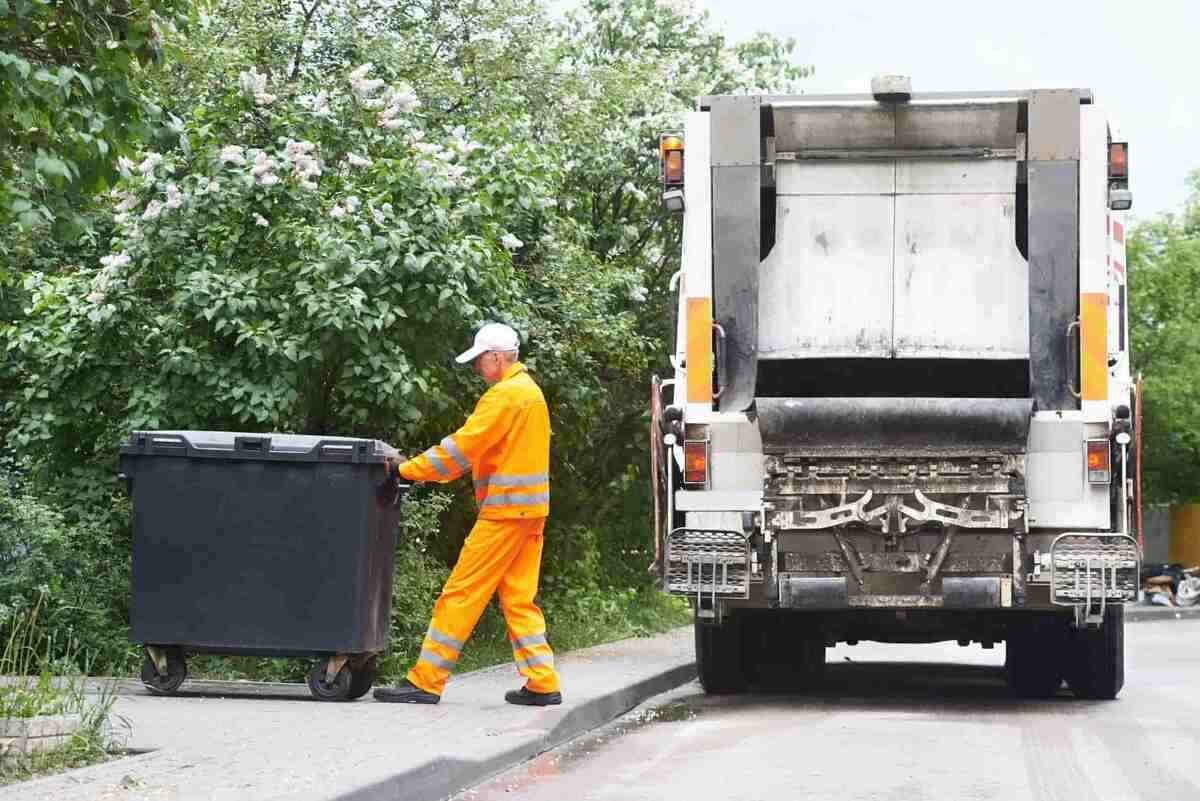 rubbish removal in Allambie Heights